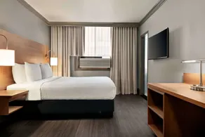 Days Inn by Wyndham Vancouver Downtown - Chambre