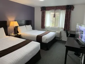 Lake Country Inn - Room