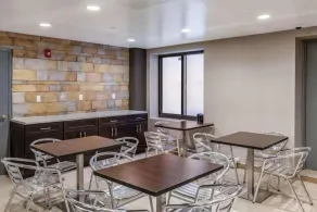 Umbrella Hotel Brooklyn - Newly Renovated - Restaurant