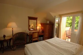 Hotel Romantik Eger - Room