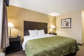 Quality Inn & Suites Menomonie - Chambre