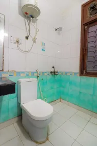 HOTEL AP INTERNATIONAL - Badezimmer