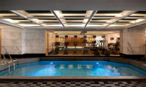 Kowloon Shangri-La, Hong Kong - Pool