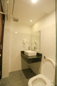 Khách sạn CLIFFHOUSE NHA TRANG - Badeværelse
