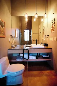 Sacred Sands - Lobo Luna - Baño