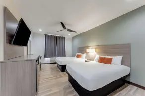 Americas Best Value Inn San Antonio Downtown Riverwalk - Room