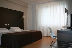 Hotel Mendez Nuñez - Chambre