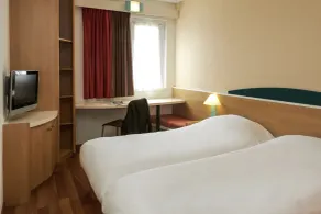ibis Charleroi Centre Gare - Room