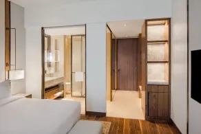 Radisson Blu Hotel & Spa, Nashik - Chambre