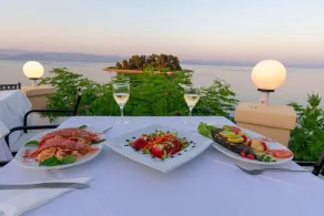Aegli Hotel - Restaurant