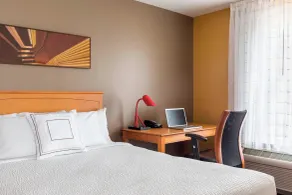 TownePlace Suites Phoenix North - Room