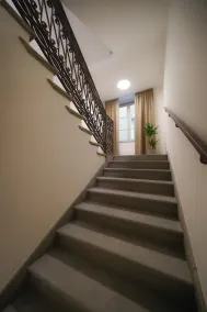 Bergamo Inn 15 - Entrada interior