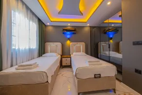 Ada Luxury - Room