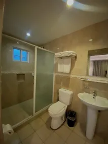 Prism Hotel - Salle de bain