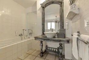 Inter-Hôtel Clair Martigues - Salle de bain