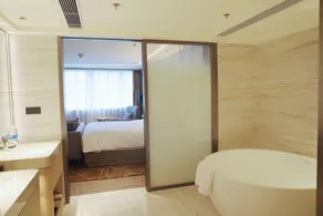 Renaissance Shenzhen Luohu Hotel - Vue de la chambre