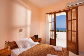 Babis Hotel - Quarto