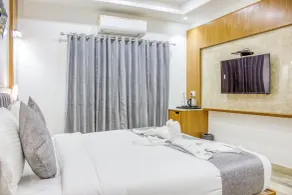 Zip By Spree Hotels Grand Legacy Prime - Rum
