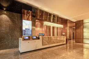 Crystal Shanghai Bund Jinling East Road Hotel - Reception