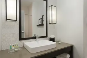 Country Inn & Suites by Radisson, Enid, OK - Salle de bain
