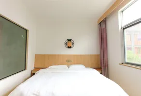 Wuyishan City Chun Hui Traders Hotel - Zimmer