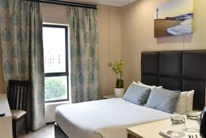 Regal Inn Umhlanga Gateway - Room