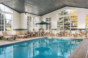 Country Inn & Suites by Radisson, Eagan, MN - Piscine
