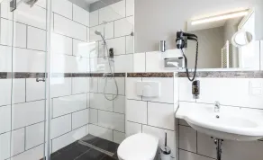 YORS Boutique Hotel  - Baño