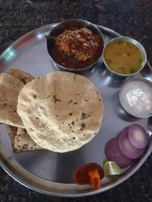 Amba Resort - Restaurant