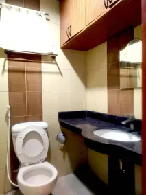 The Runway Inn - Mactan Cebu - Bathroom