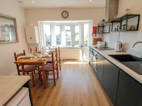 Field Cottage - Interior