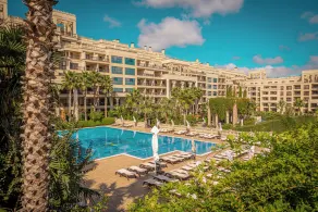 Argisht Partez Hotel ALL INCLUSIVE & BEACH BAR REBLS - Piscina