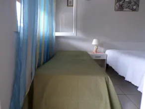 Villa near the sea in full relaxation - large garden wi-fi - Habitación
