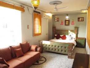 Yogi Guest House - Room
