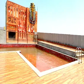 The Quorum - Pool