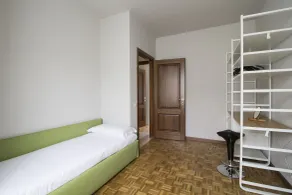 Queen Of Diamonds - Habitación