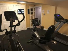 Essex Street Inn & Suites, an Ascend Collection Hotel - Sala de fitness