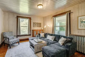 Family Home Near PSU & Tussey Mountain! - Innvendig