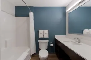 WoodSpring Suites Chandler Airport - Salle de bain