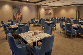 Hilton Raleigh North Hills - Restaurante
