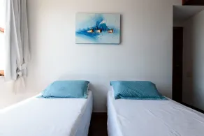 Omar do Rio - CobIpa - Room