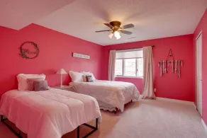 Family Minnesota Vacation Rental w/ Balcony - Chambre