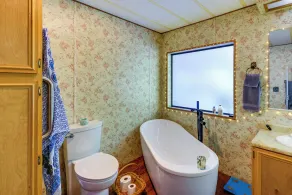 Secluded Port Townsend Retreat: Pets Welcome! - Innvendig