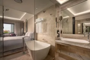Kempinski Hotel Beijing Yansha Center - Bathroom