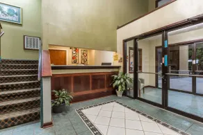 Super 8 by Wyndham Piedmont Greenville Area - Hall