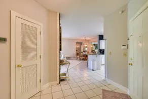 Balcony & Golf Course View! Condo at Kingwood - Interior