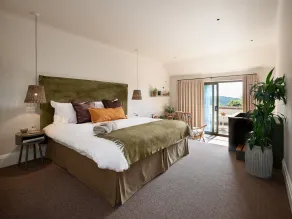 Combe Grove Health and Wellness - Room