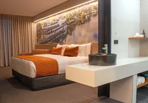 Bridgeport Hotel - Zimmer
