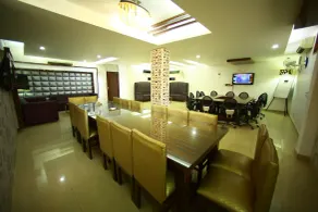 Sundeep Inn - Restaurant