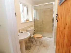 Parkers House - Badezimmer